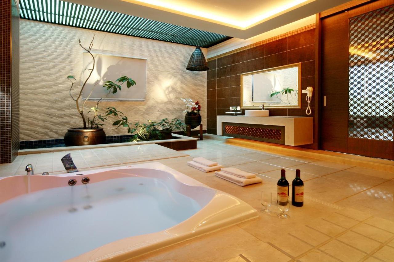 Spring Young Motel Fengyuan Luaran gambar