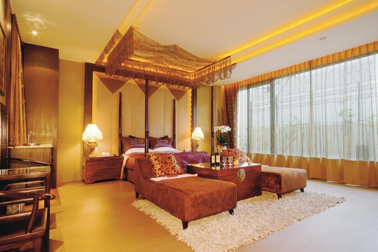 Spring Young Motel Fengyuan Luaran gambar