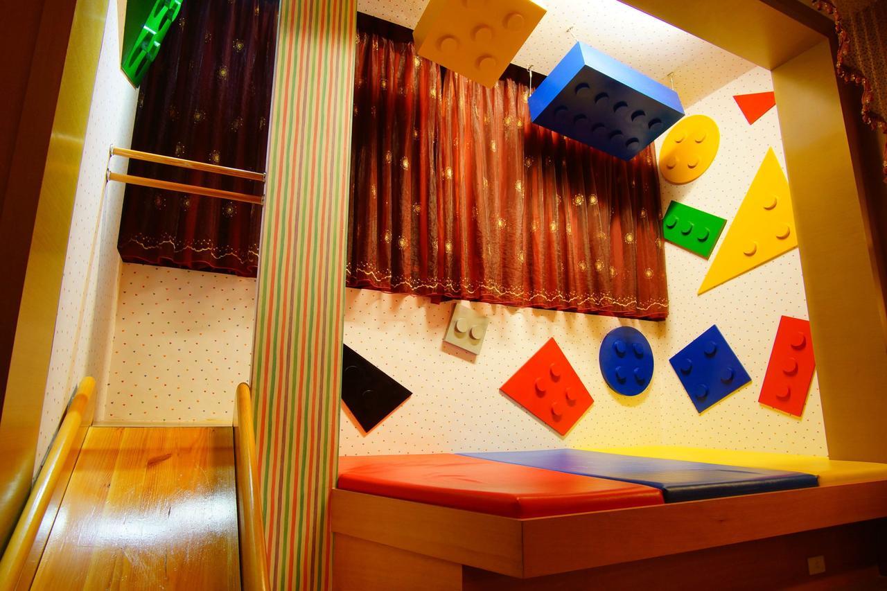 Spring Young Motel Fengyuan Luaran gambar